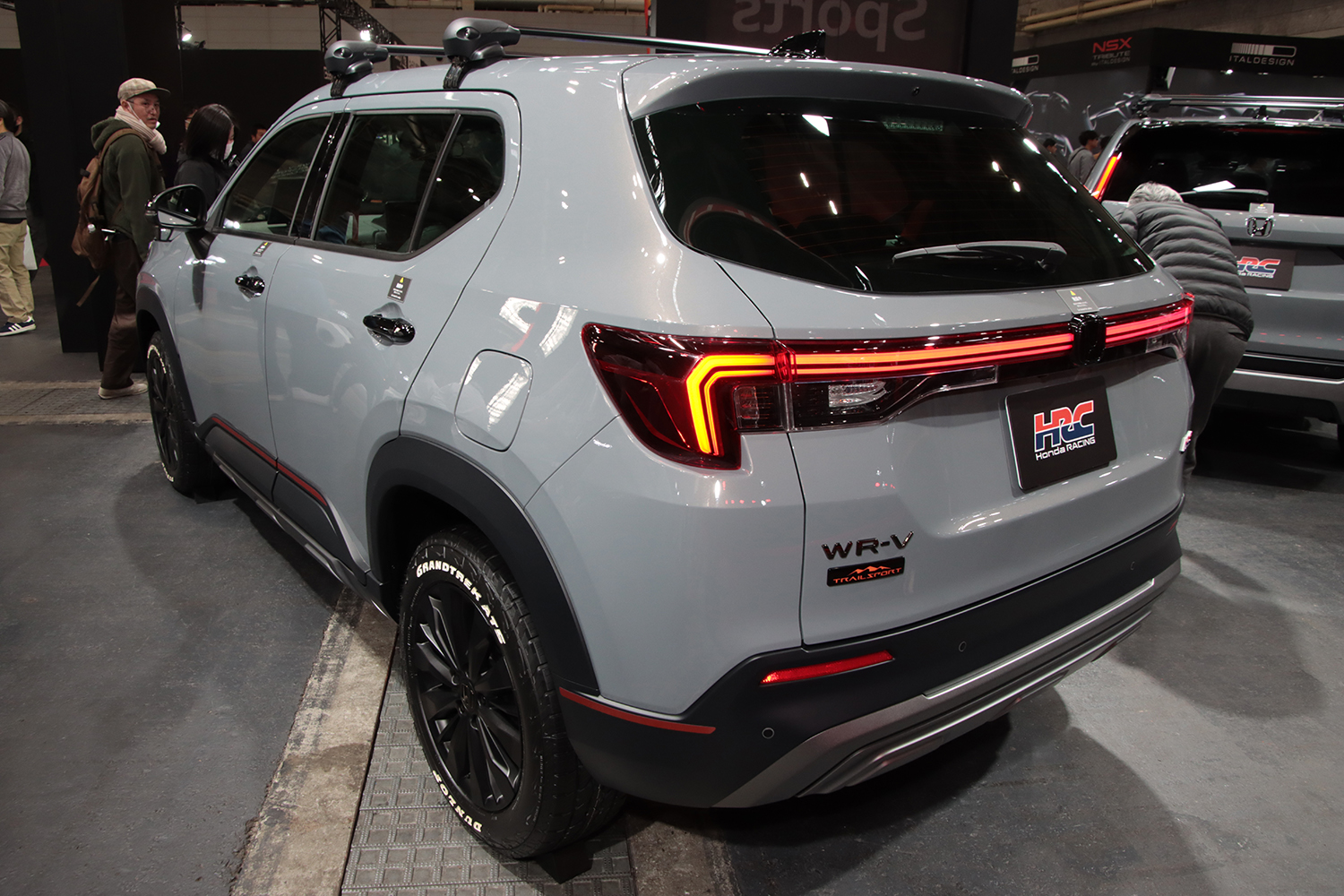 間近で見られて乗り込めるホンダ／無限ブースはホンダマニア必見 〜 画像5