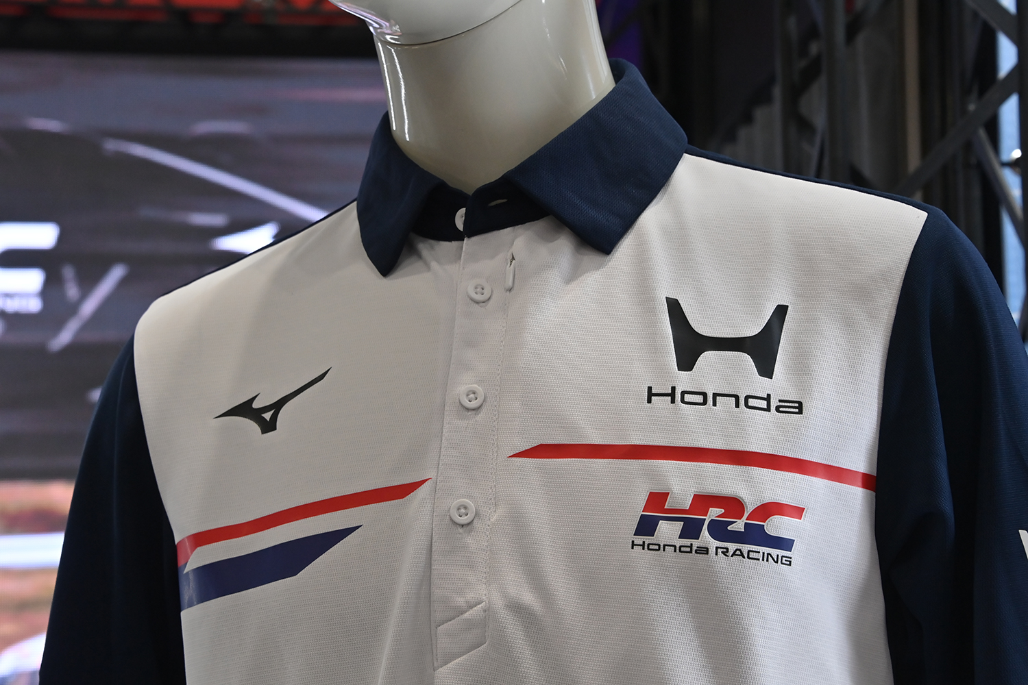 ミズノが手掛けたHRCのチームウェアを初公開！【大阪オートメッセ2026】