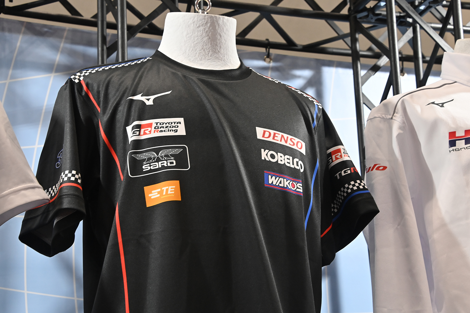 ミズノが手掛けたHRCのチームウェアを初公開！【大阪オートメッセ2026】 〜 画像29
