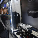 【画像】ミズノとクルマ業界との繋がりがますます太くなる！　HRCに提供するウェアの現物がついに登場【大阪オートメッセ2026】 〜 画像46