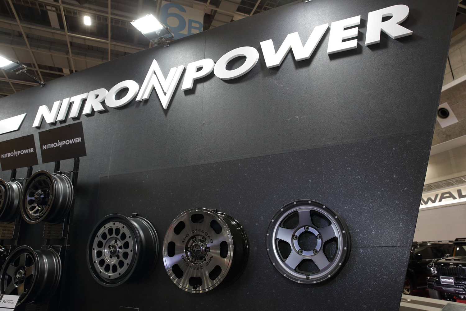 守備範囲の広さば武器のMIDが話題のホイールを堂々展示【大阪オートメッセ2026】 〜 画像2