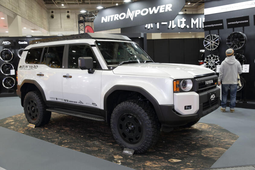 ミニバンもSUVもスポーツカーも足元はお任せ！　守備範囲の広さが武器のMIDが話題のホイールに新作を続々投入【大阪オートメッセ2026】