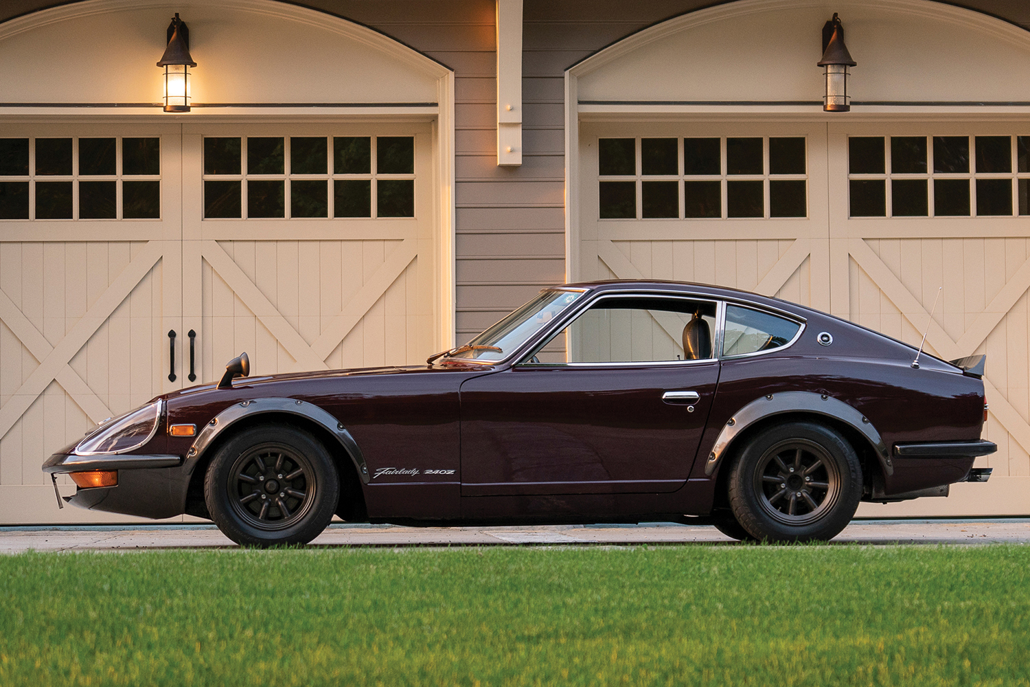 RSワタナベのエイトスポークがRZ34と相性抜群だった【大阪オートメッセ2026】 〜 画像1