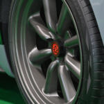 【画像】最新スポーツカーだって旧車のド定番ホイールを履きたい！　RSワタナベのエイトスポークはRZ34との相性も抜群だった【大阪オートメッセ2026】 〜 画像11