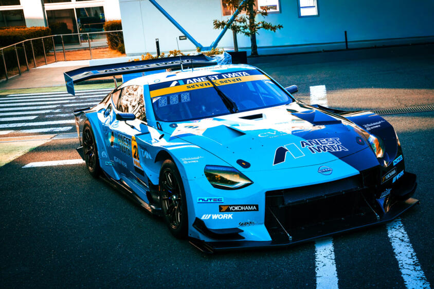 GT500は１台減るけどGT300にフェアレディＺが１台増える！　アネスト岩田が新マシン「ANEST IWATA GAINER Z」を公開