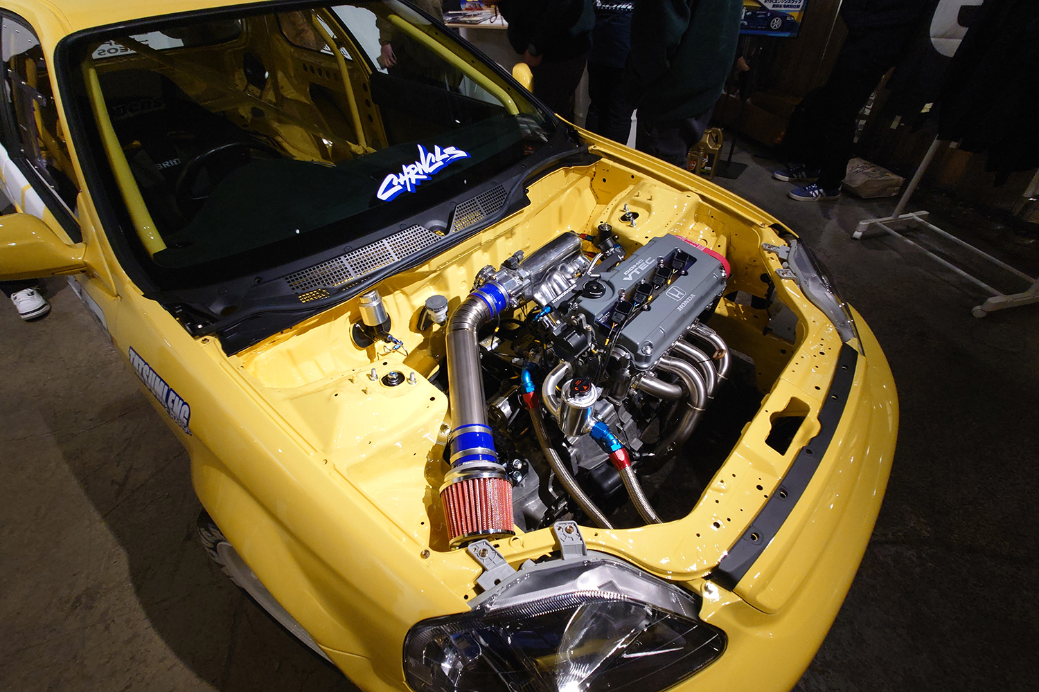 ワイヤータックをしたエンジンルームのイメージ 〜 画像14