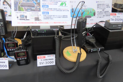 かつてトラックドライバーの必須装備だった無線！　携帯が普及した現代の姿とは？