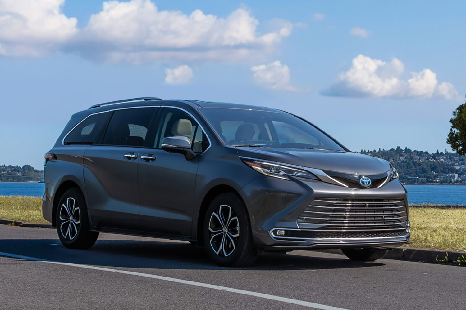 トヨタ・シエナ