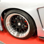 【画像】速そうなAMG GTを発見！……と思ったらなんか小さいぞ!?　ホイールメーカーの社長が趣味で作っちゃったAMG GT風カプチーノが驚愕のクオリティ【大阪オートメッセ2026】 〜 画像6