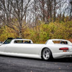 【画像】これAI画像じゃない？　違和感満点のダッジバイパーの「リムジン」レンタカーがヤバすぎる 〜 画像15