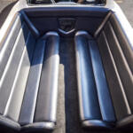 【画像】これAI画像じゃない？　違和感満点のダッジバイパーの「リムジン」レンタカーがヤバすぎる 〜 画像12