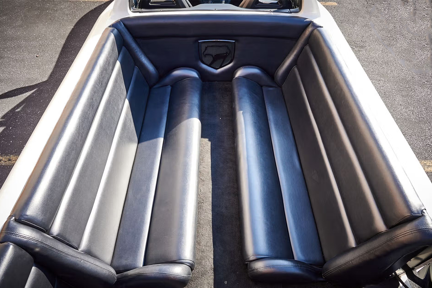 ダッジ・バイパー リムジン仕様