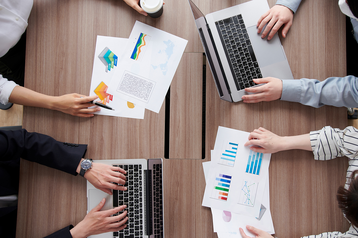 編集会議のイメージ