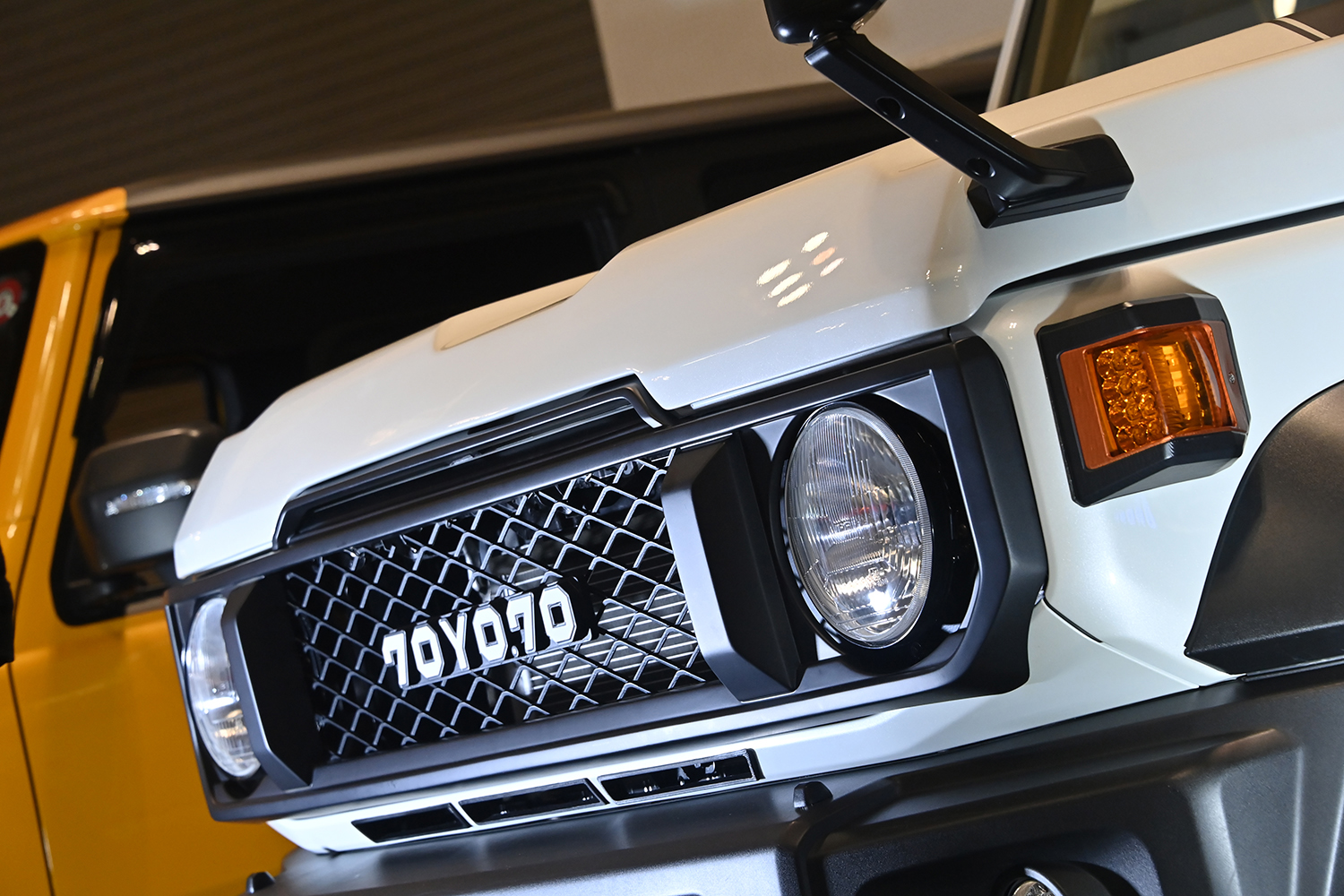 ガレージイル　ランクル70風ジムニー用ボディキット