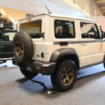 【画像】「ブロンコ」「ランクル」「ハイラックスチャンプ」に顔面整形……これぞジムニーの真骨頂！　ファンに刺さりまくる変身っぷりに脱帽【大阪オートメッセ2026】 〜 画像11