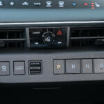 【画像】【試乗】日本の道に合わせ込んだ見事なスムースさ！　新型リーフはEVならではのメリット全開の１台だった 〜 画像45