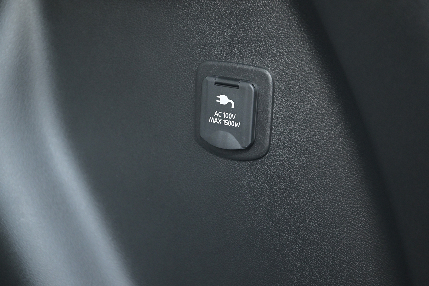 日産の新型リーフは「これぞ電気自動車！」とジャーナリストを唸られる圧巻の完成度 〜 画像15