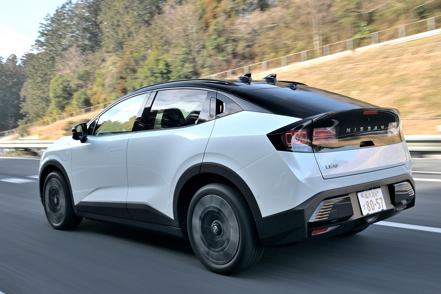 日産 新型リーフ（B7）