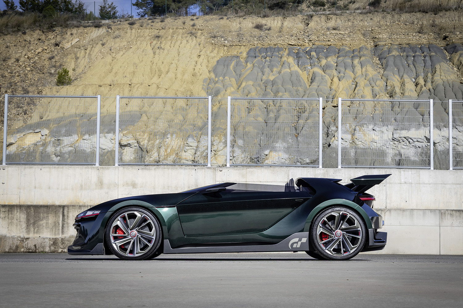 ゴルフGTI誕生50周年にあわせて歴代の激速コンセプトカーが再集結 〜 画像6