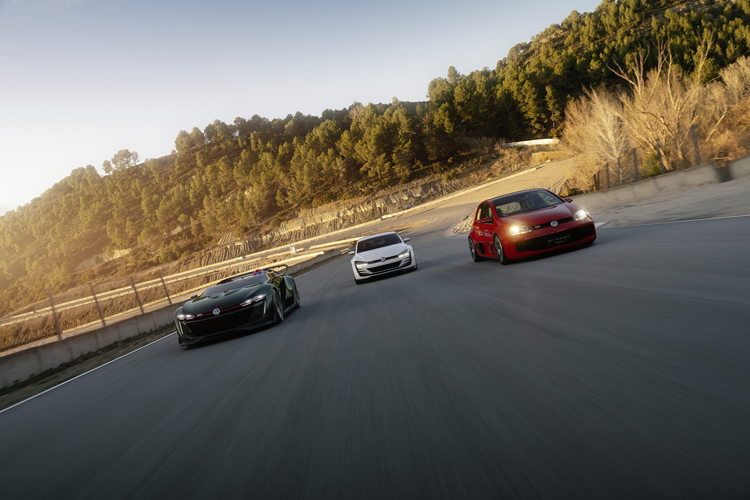 ゴルフGTI誕生50周年にあわせて歴代の激速コンセプトカーが再集結 〜 画像24