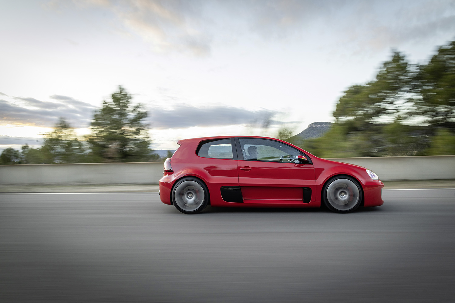 ゴルフGTI誕生50周年にあわせて歴代の激速コンセプトカーが再集結 〜 画像37