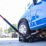 【画像】そこで作業はなしだろ！　そんな工具で交換する気？　クルマのDIYこれはダメだろなポイント３つ 〜 画像6