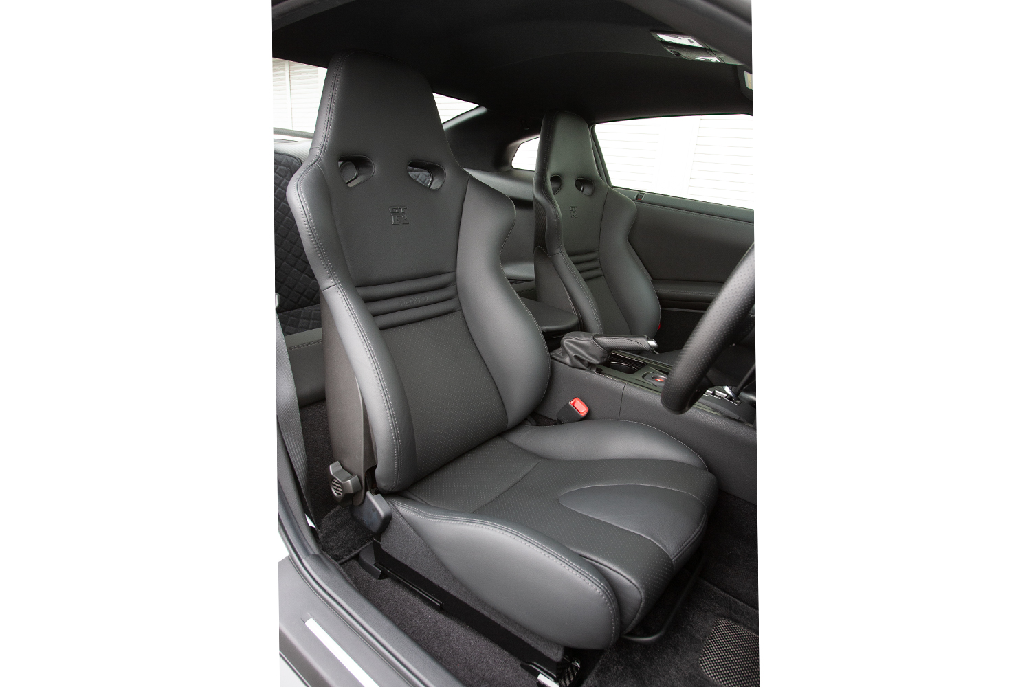 R35GT-R スペックVのシート