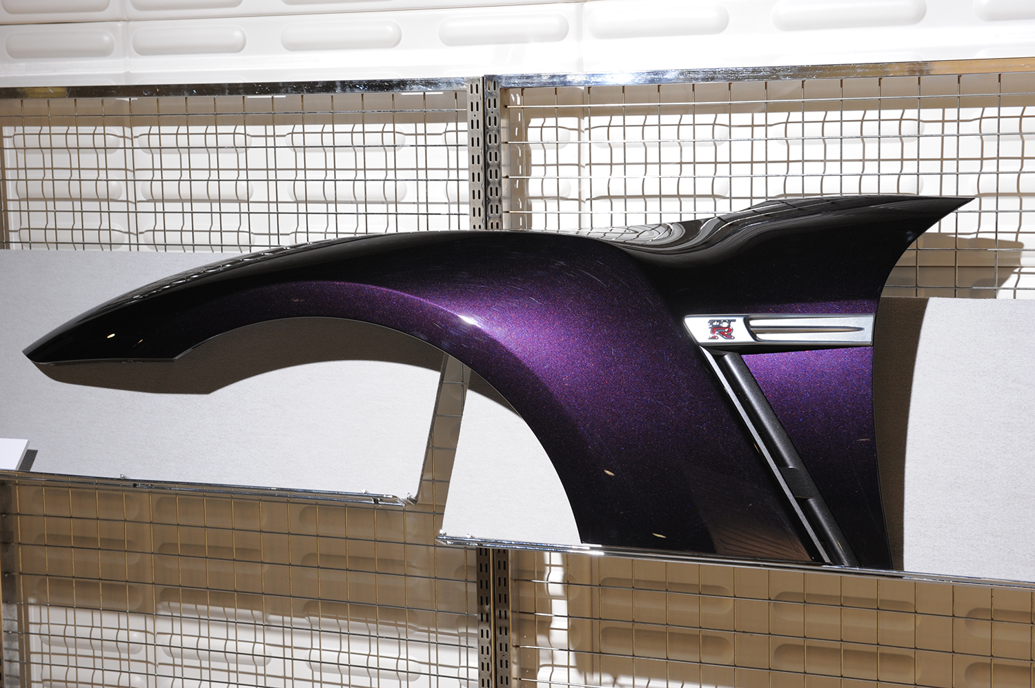 ブレーキだけで400万円以上する知る人ぞ知る超弩級モデル「R35GT-R スペックV」の狂気 〜 画像20