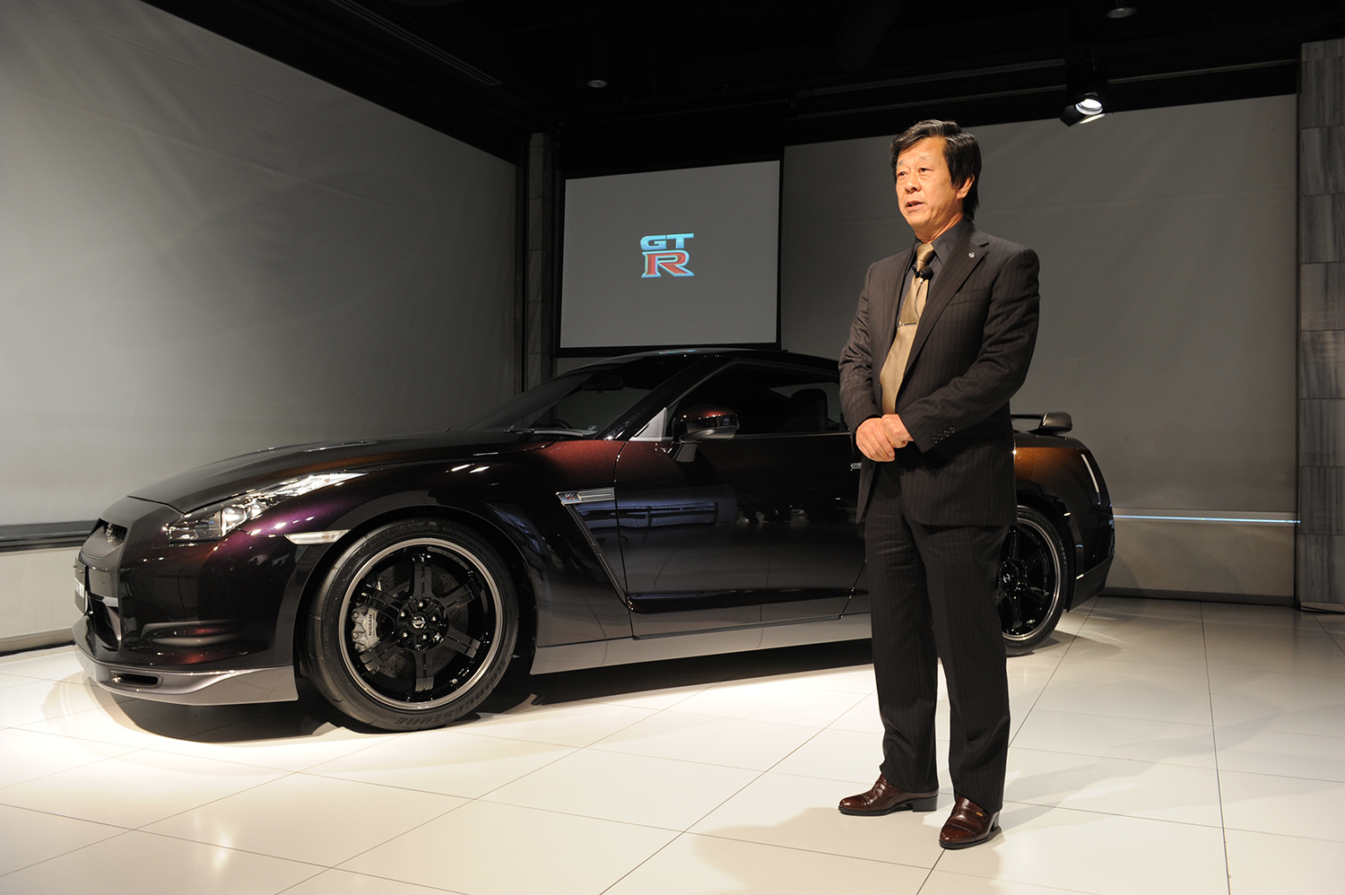 ブレーキだけで400万円以上する知る人ぞ知る超弩級モデル「R35GT-R スペックV」の狂気 〜 画像26