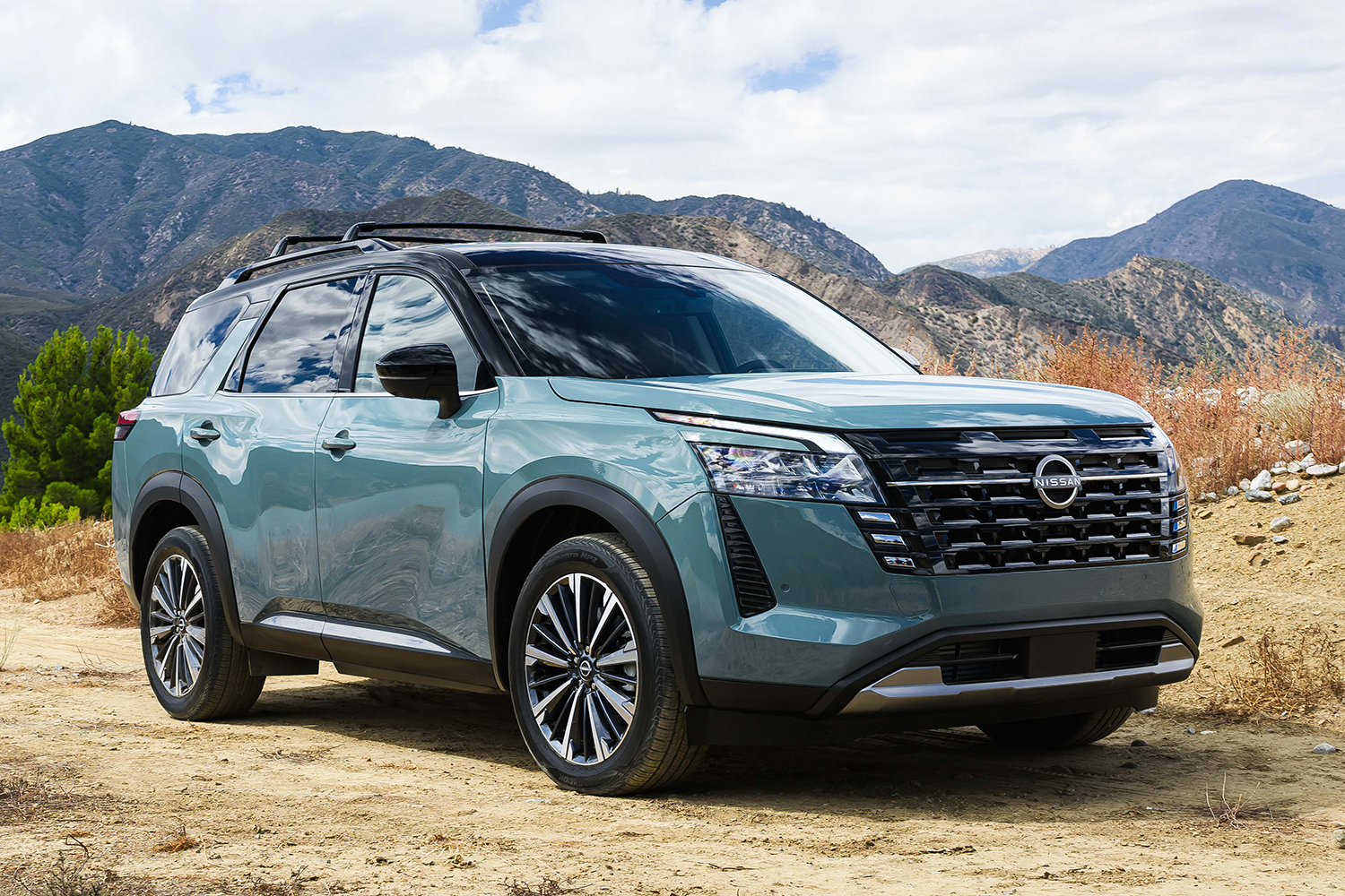 日産パスファインダーのフロントスタイリング 〜 画像5