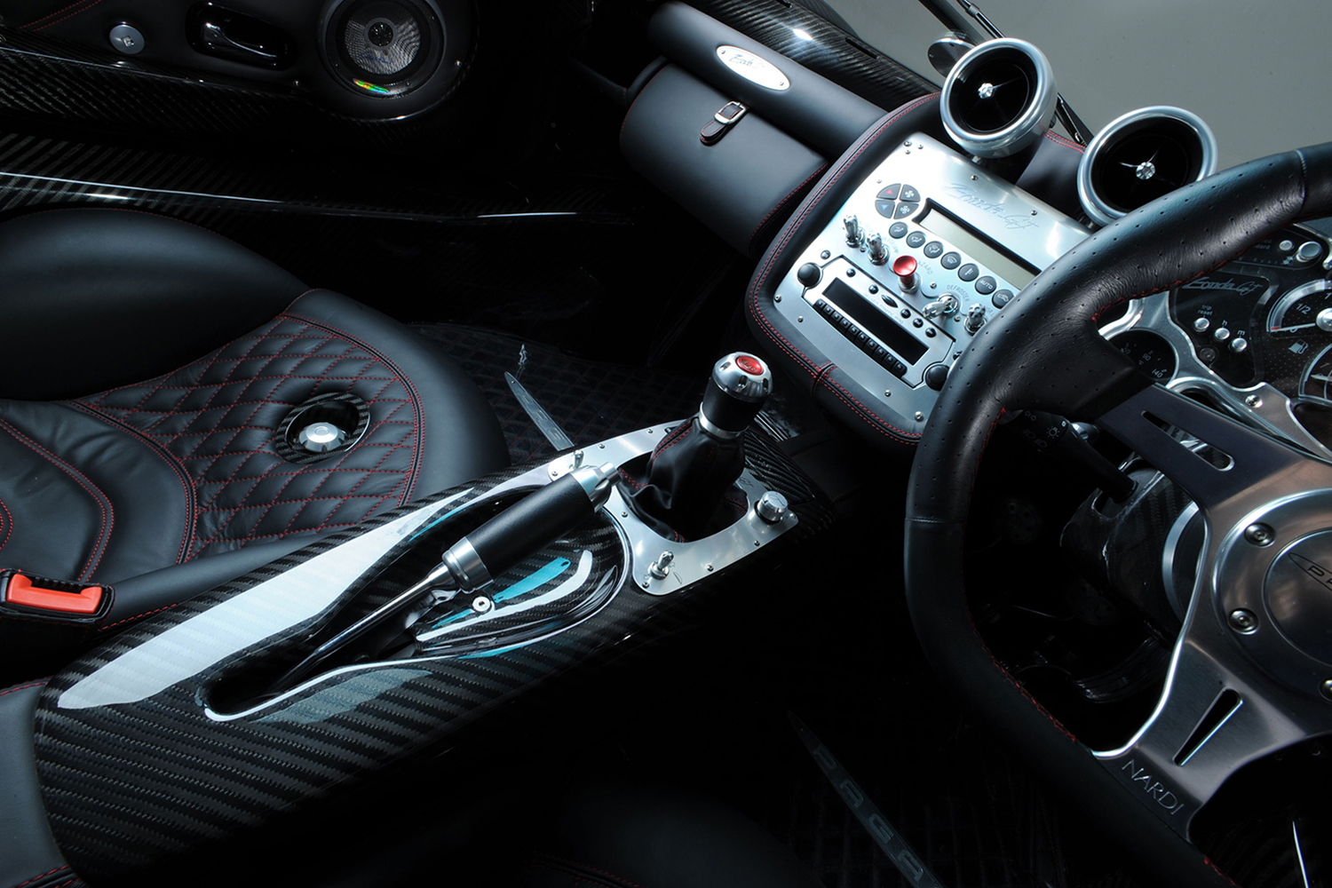 パガーニ・ゾンダがスーパーカーの歴史を変えた 〜 画像9