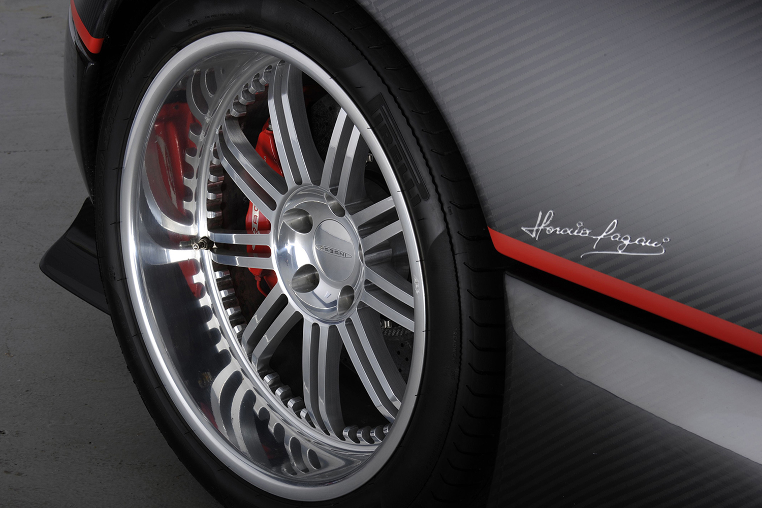 パガーニ・ゾンダがスーパーカーの歴史を変えた 〜 画像16