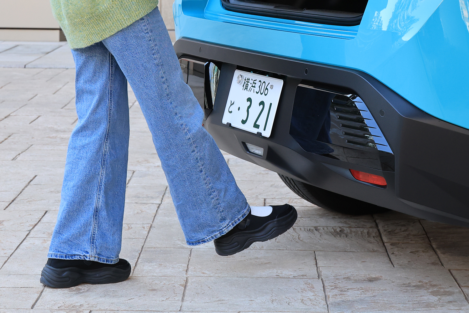 リモコンオートバックドアの操作