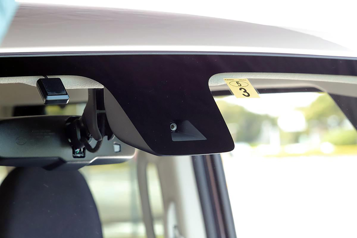 クルマの安全運転支援装備