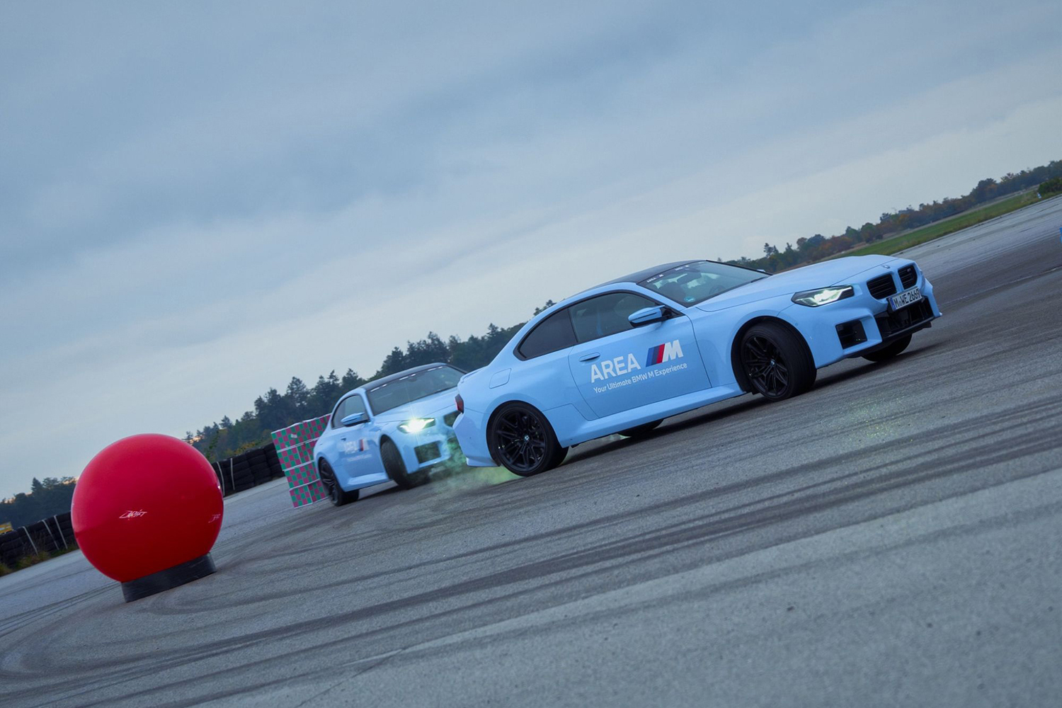 BMW M2のドリフト走行