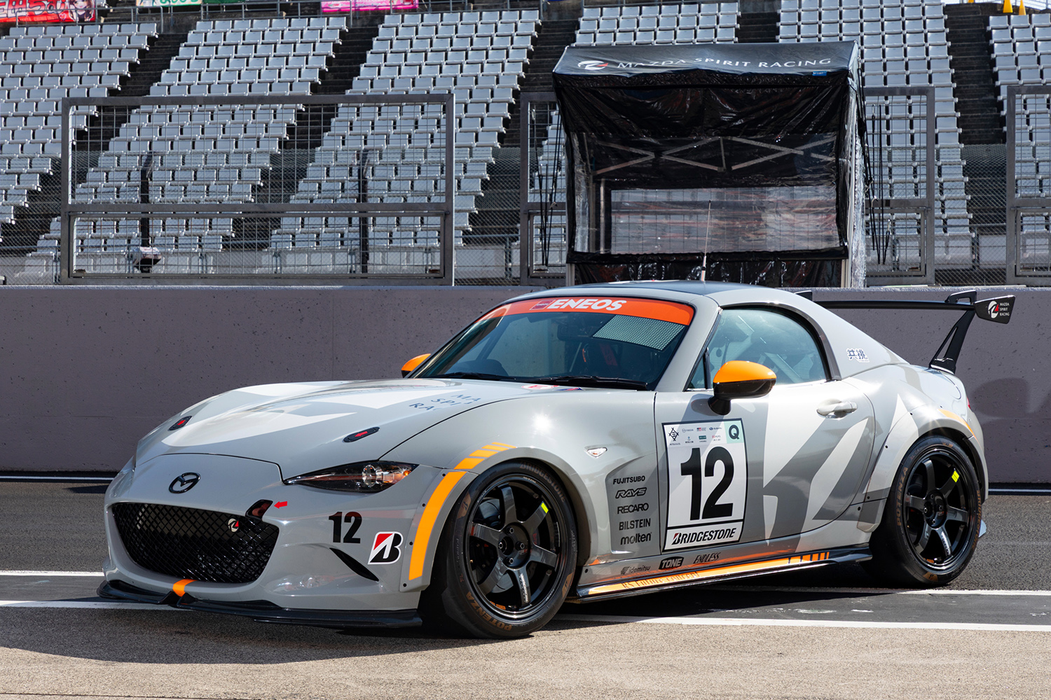 マツダスピリットレーシングのS耐参戦車両