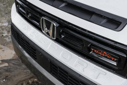 いまのホンダは輸入車多数……だったらコレも日本に入れてくれません？　海外でしか買えないイケてるSUV!!