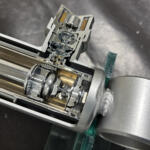 【画像】スマホで足まわりも操る時代へ！　KYBが開発したショックアブソーバーの減衰力調整をアプリで可能にした新システムが可能性にあふれてた 〜 画像8