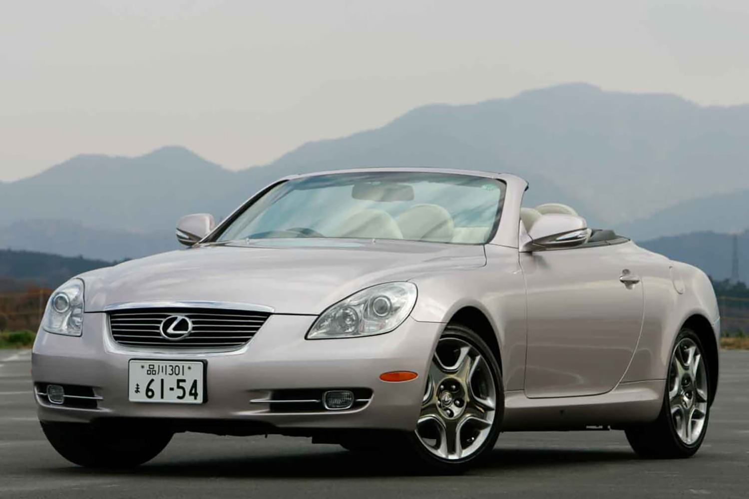 レクサスSC430のフロントスタイリング 〜 画像4