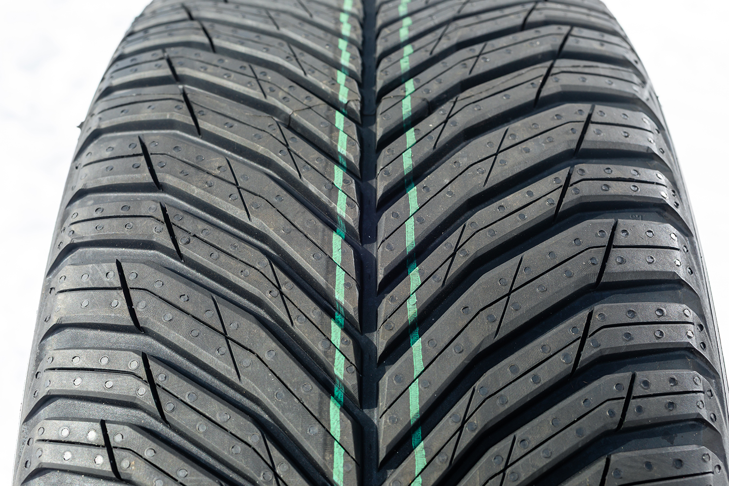 ミシュランなら"氷も走れる夏タイヤ"を造り出してしまうかもしれないと感じさせるクロスクライメート3とクロスクライメート3スポーツ 〜 画像35