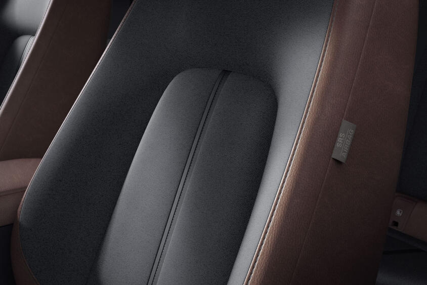 ゴミから作った素材でクルマを作る！　いま世界のクルマ業界は「本革離れ」が進んでいた