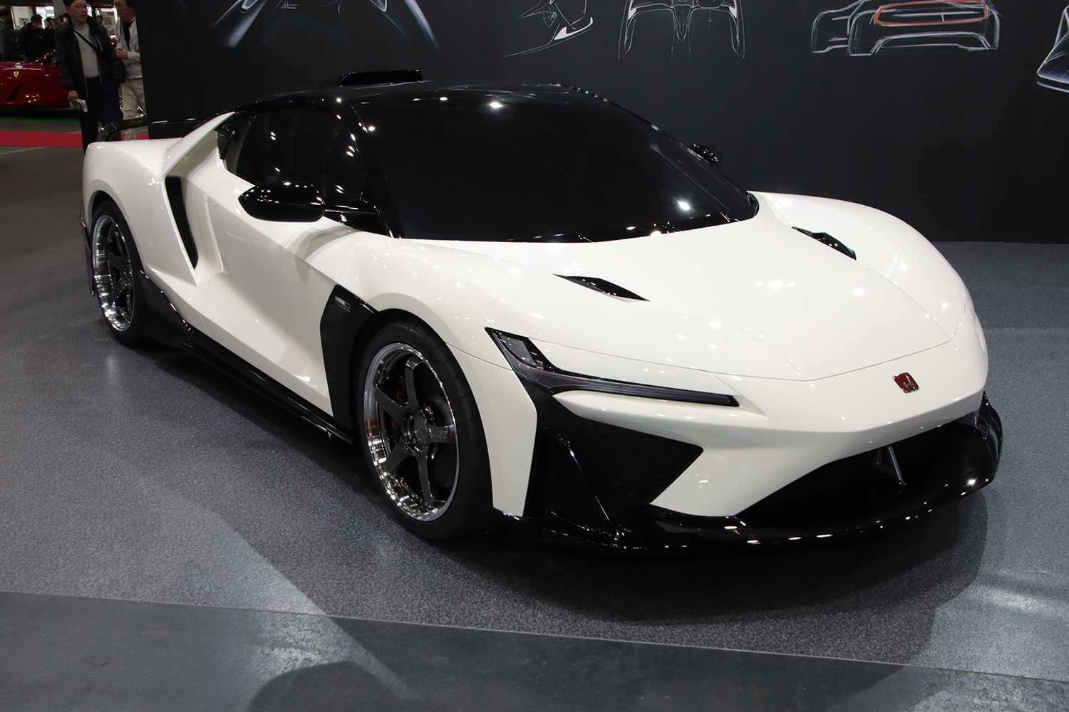 ホンダNSXトリビュート by イタルデザインのフロントスタイリング