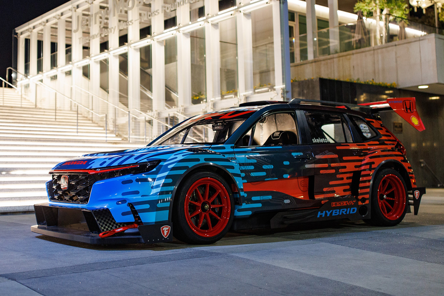 アメリカホンダが手がけた「CR-Vハイブリッドレーサー」はいくらなんでもやりすぎだろ 〜 画像11