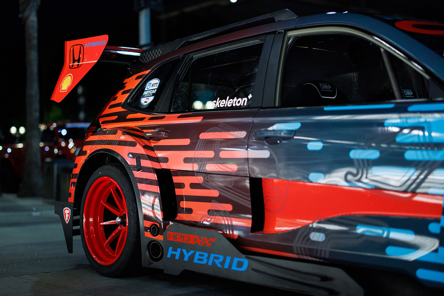 アメリカホンダが手がけた「CR-Vハイブリッドレーサー」はいくらなんでもやりすぎだろ 〜 画像30