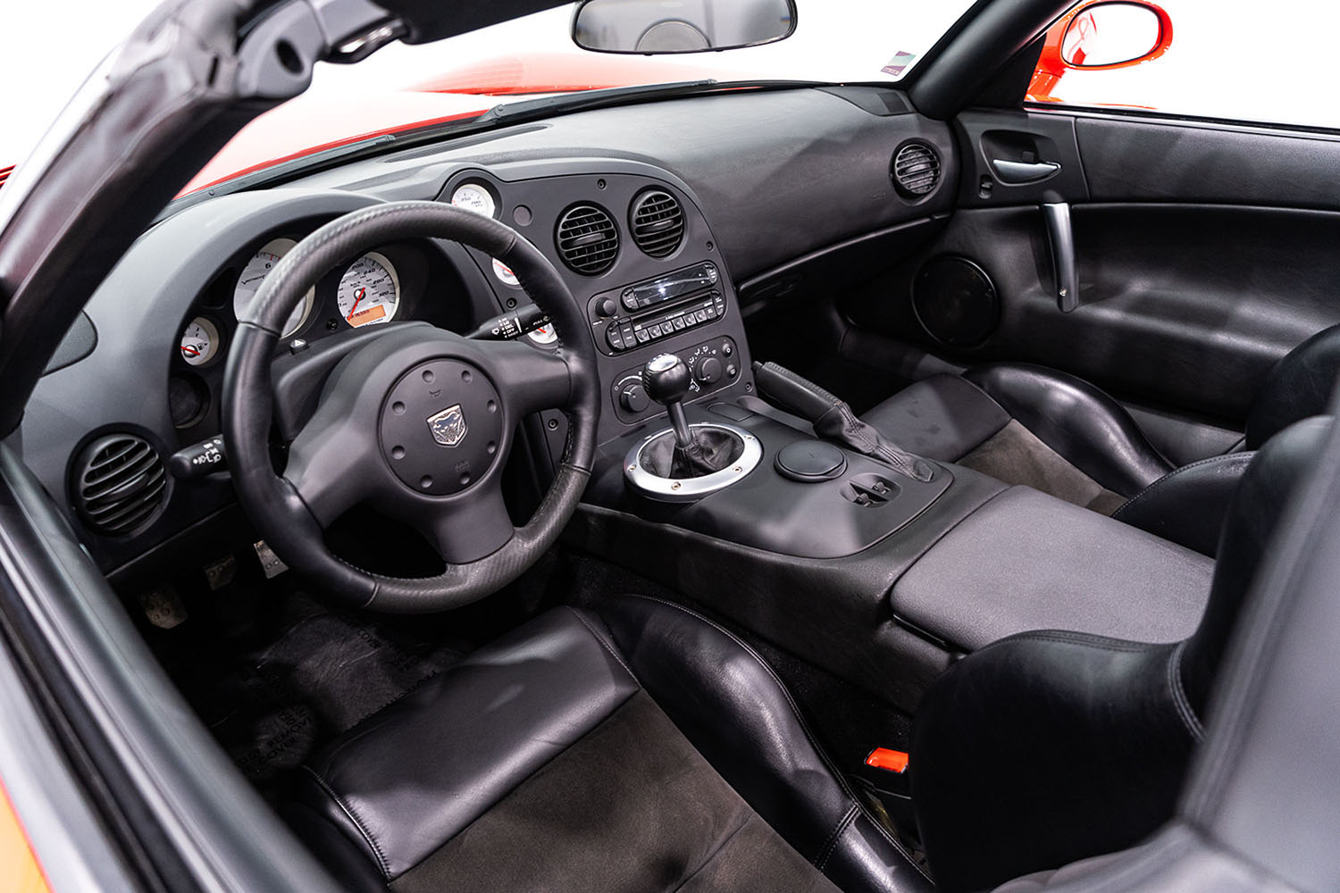 ランボルギーニの技術も投入された２代目ダッジ・バイパーSRT-10【21世紀スーパーカーFILE #013】 〜 画像2