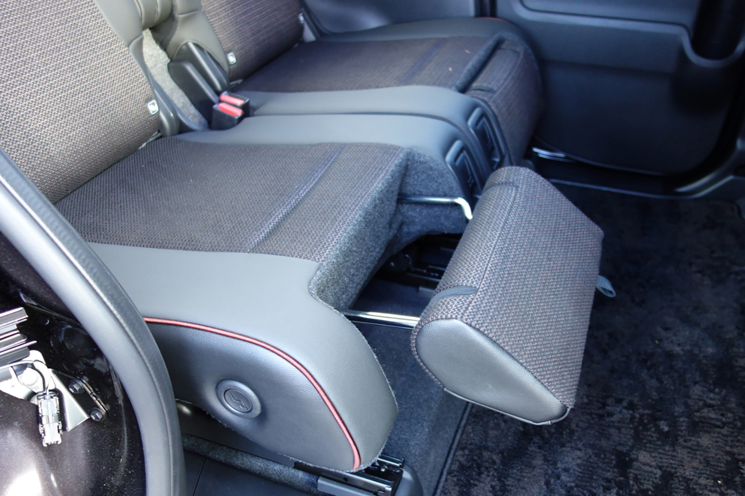 スペーシアがで猛追するも王座を切り崩せないホンダN-BOXの圧倒的強さのヒミツ 〜 画像10