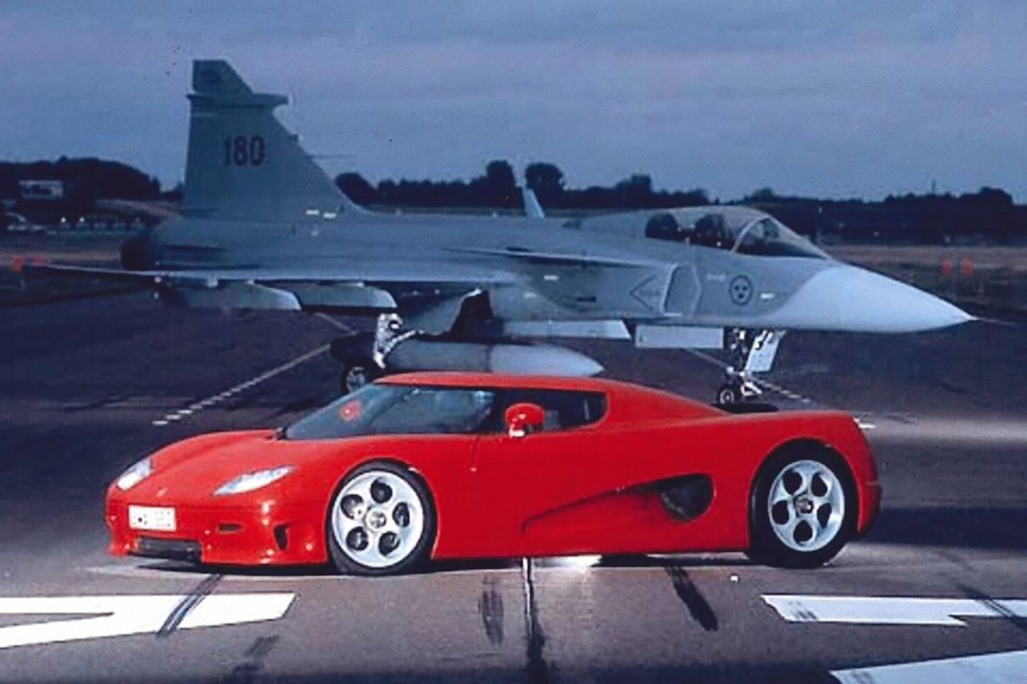 ケーニグセグを世界有数のハイパーカーメーカーへと導いた「CC8S」の偉大すぎる功績 〜 画像4