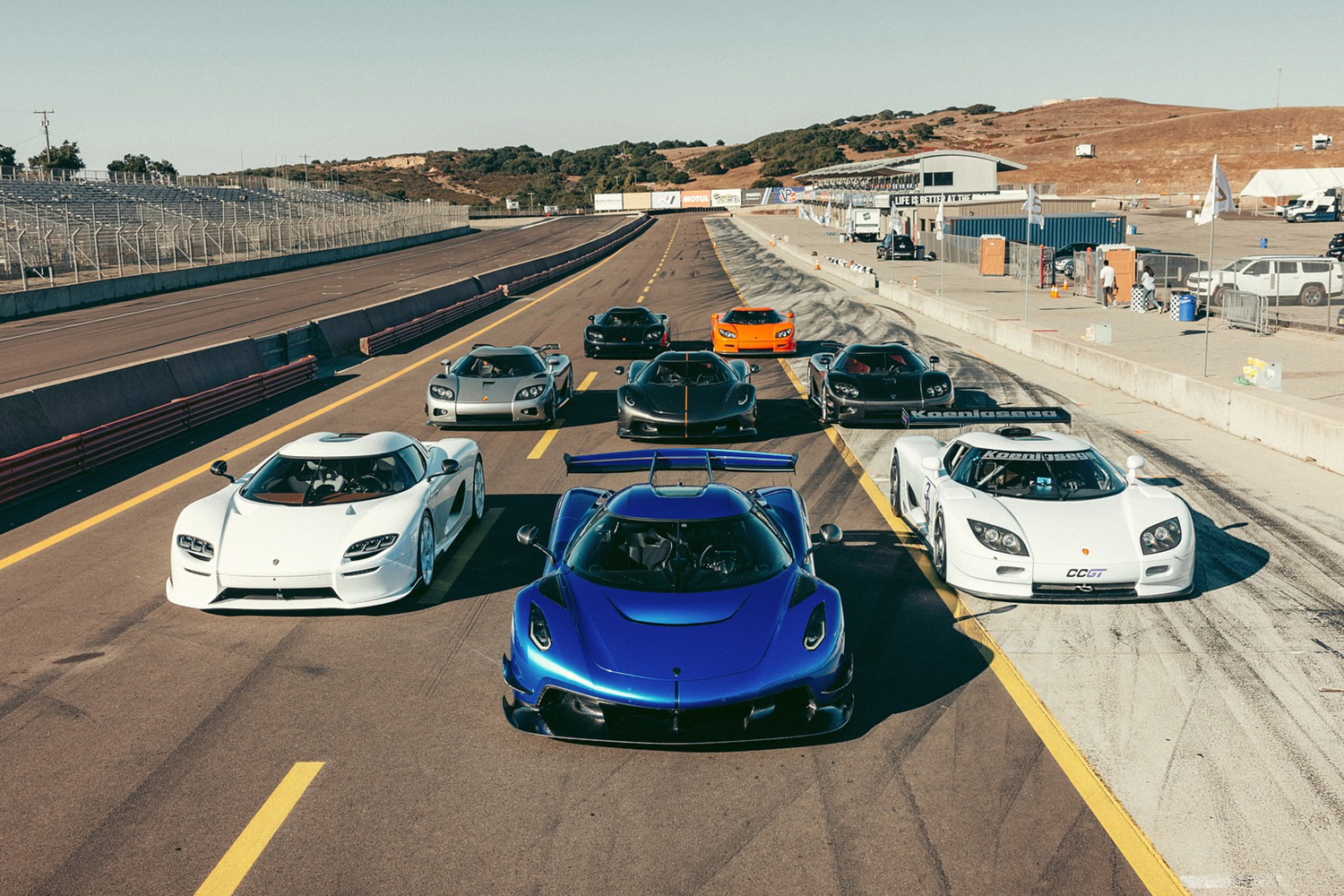 ケーニグセグを世界有数のハイパーカーメーカーへと導いた「CC8S」の偉大すぎる功績 〜 画像16