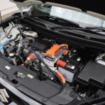 【画像】【試乗】しっとりなAWDと軽快な2WDの選択が悩ましい！　スズキ初のBEV「ｅビターラ」はEVを身近にしてくれる存在だった 〜 画像16