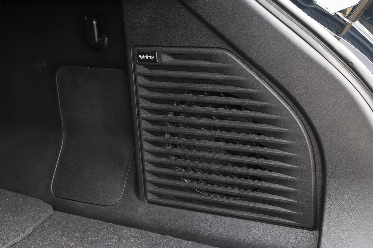 スズキｅビターラは安定性と扱いやすさを優先させたBEVだった 〜 画像29